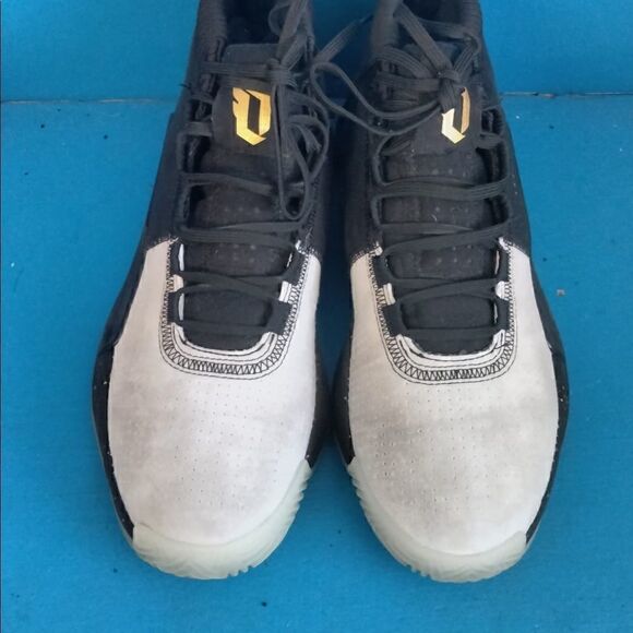 Adidas Dame 5 Shoes G28821 Core Black Gold Metallic Cloud Lillard Size 9.5 main image 4